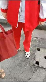 操中国老奶奶视频,活力满满展现银发风采