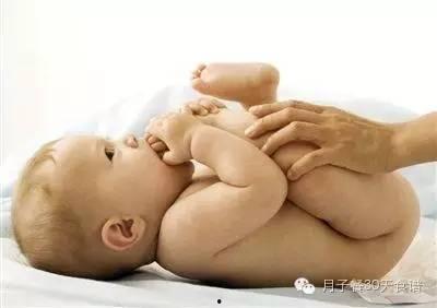 宝宝吃妈妈奶水视频,母爱传递的美好画面