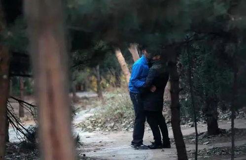 老太老头公园野战视频,老太老头野战视频引发热议