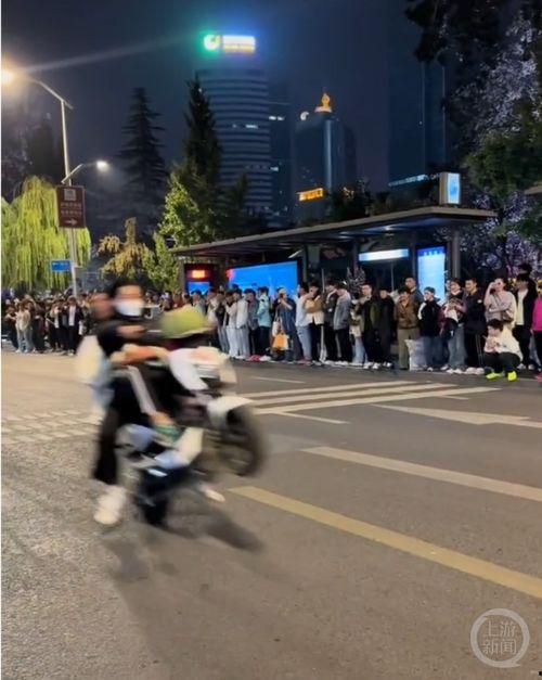 街头视频,捕捉城市脉搏的精彩瞬间