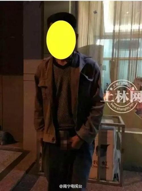 男生打飞机的视频,网络传播的“打飞机”视频现象解析