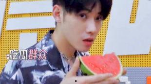 r1se今日吃瓜视频,揭秘偶像幕后趣事